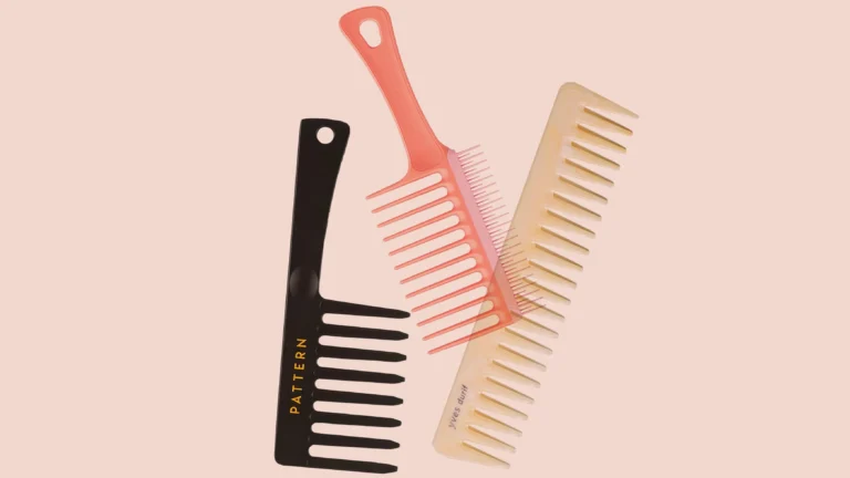 The Best Wide Tooth Comb for Wavy Hair: Keep Your Waves Smooth The Best Wide Tooth Comb for Wavy Hair