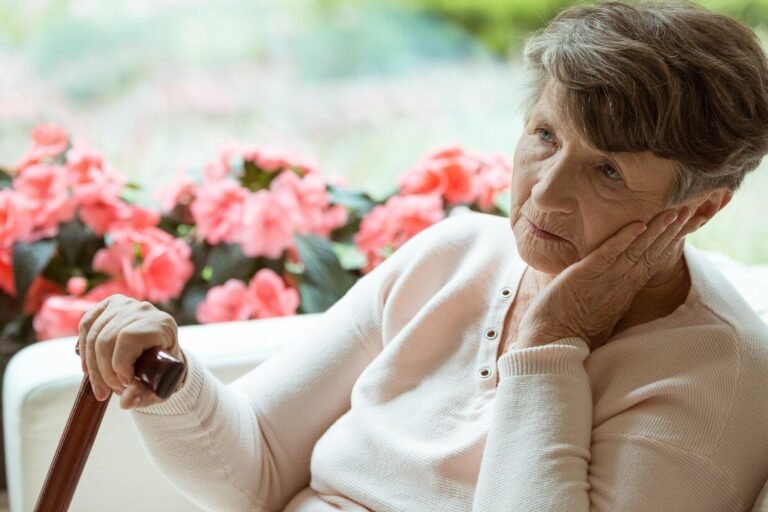 How to Help Aging Adults Stay Engaged Despite Cognitive Decline