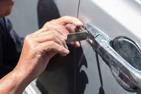 Emergency Situations That Require an Auto Locksmith Exeter Emergency Situations That Require an Auto Locksmith Exeter