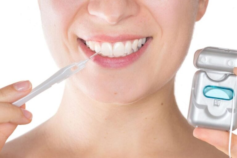 Interdental Brush Buying Guide for Clinics and Hygienists